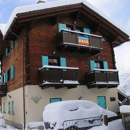 Art Apartments Kandinsky Livigno Esterno foto